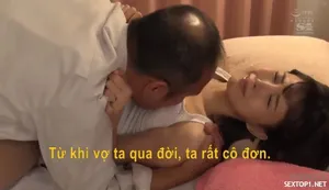 Người mẫu Thái Lan dễ thương bị anh chàng mát-xa quan hệ
